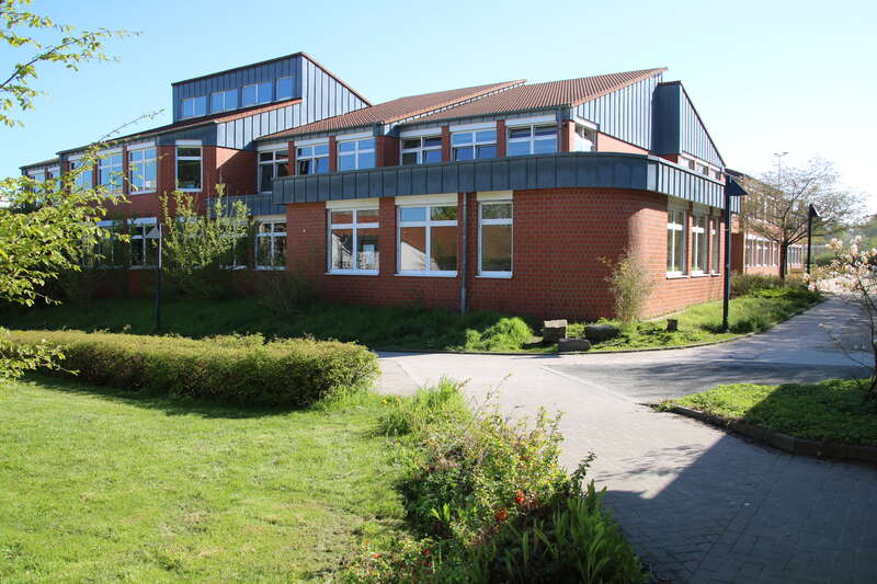 Ansicht 2 vom Schulgebäude