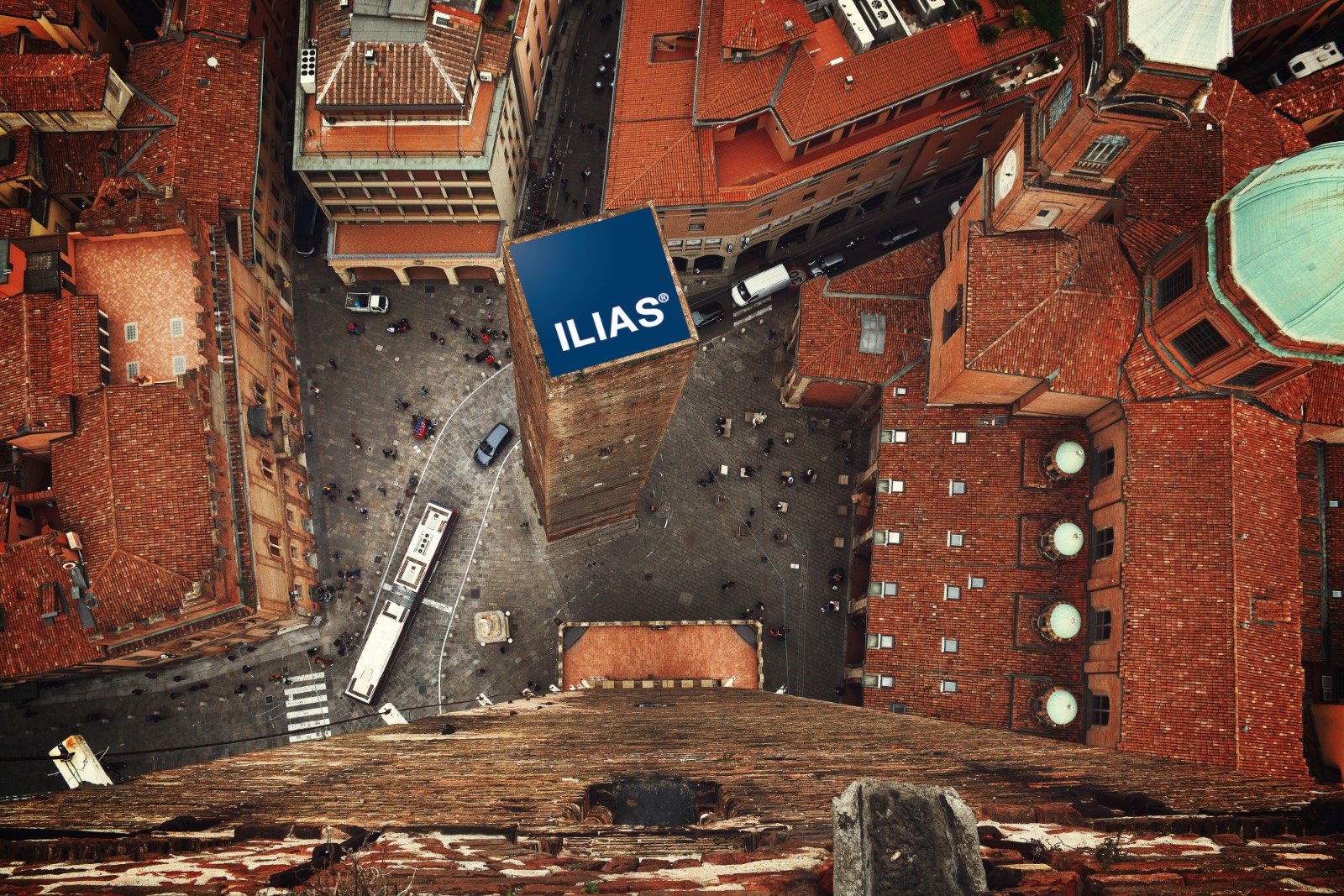 Bologna aus der Vogelperspektive – Illustration based on a photo by Bogdan Dada on Unsplash 